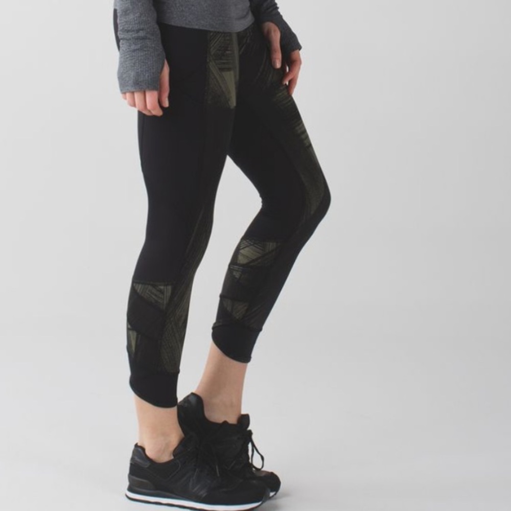 lululemon Fresh Mesh Run Crop (Luxtreme)